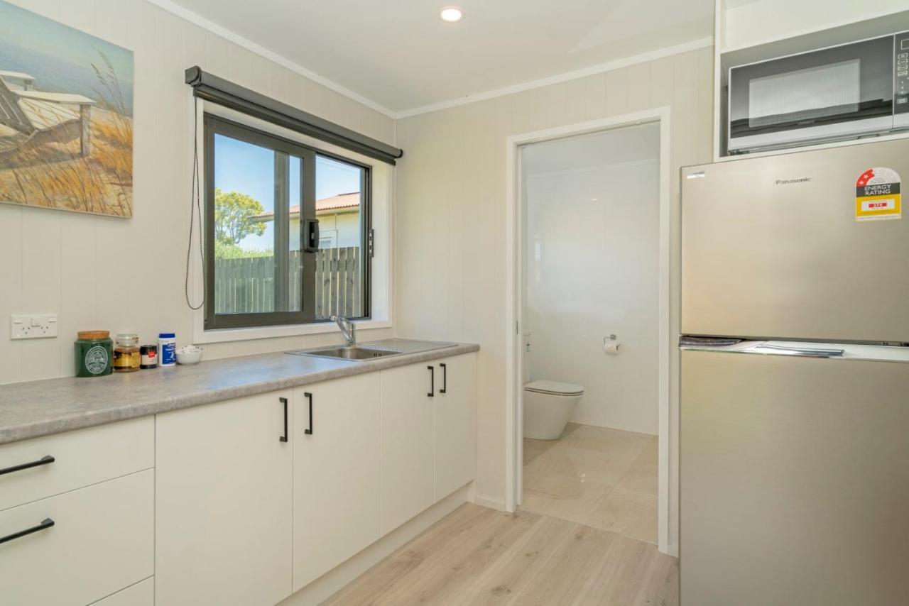 Rooftops Accommodation Whitianga Exterior photo