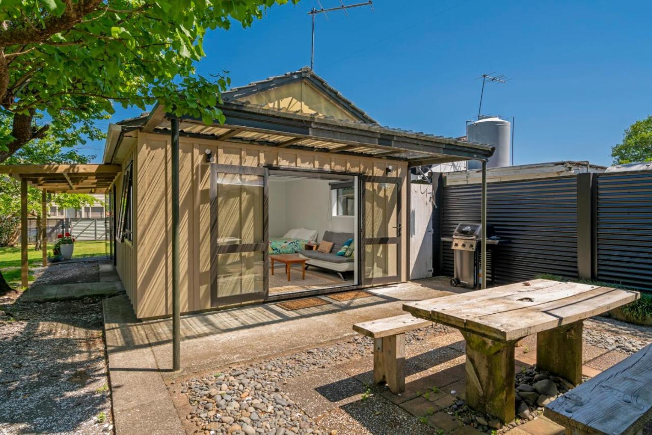 Rooftops Accommodation Whitianga Exterior photo